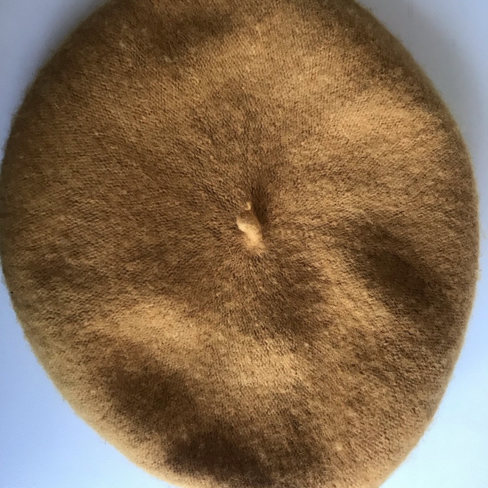 Classic yellow beret